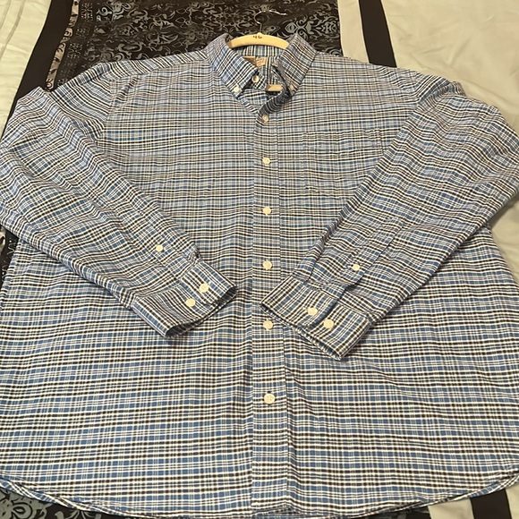 L.L. Bean Men's Blue and White Plaid Shirt, very nice. Size large - Picture 2 of 8